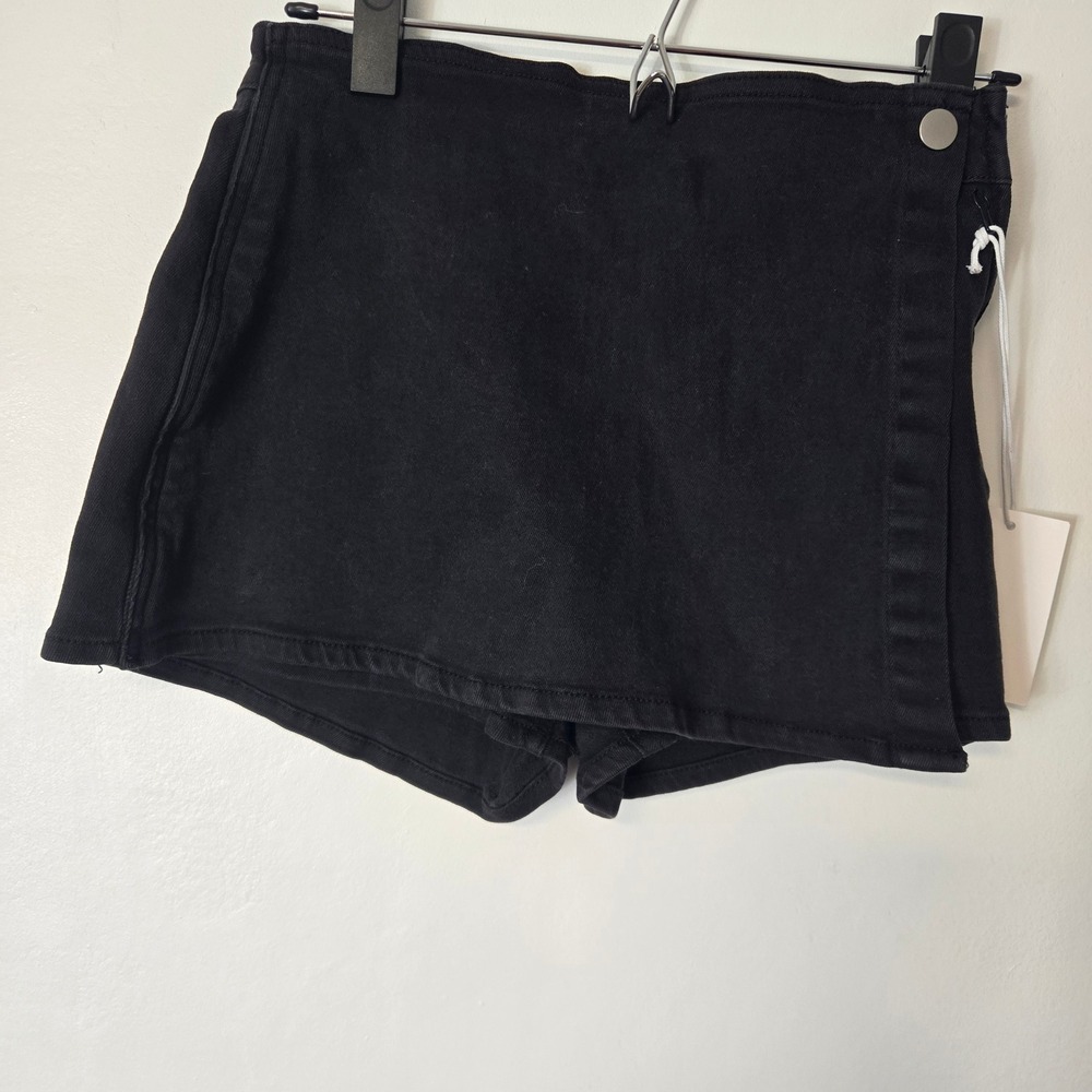 Black Denim Skort Size Small NWT Zenana